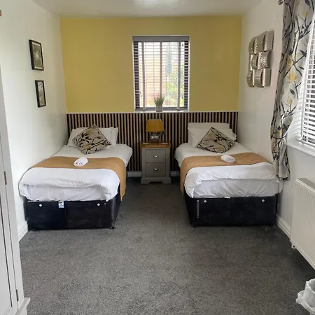 Camaraderie Pensión 3*