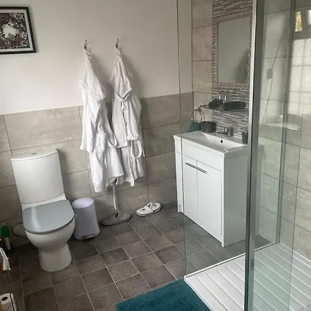 ゲストハウス Camaraderie